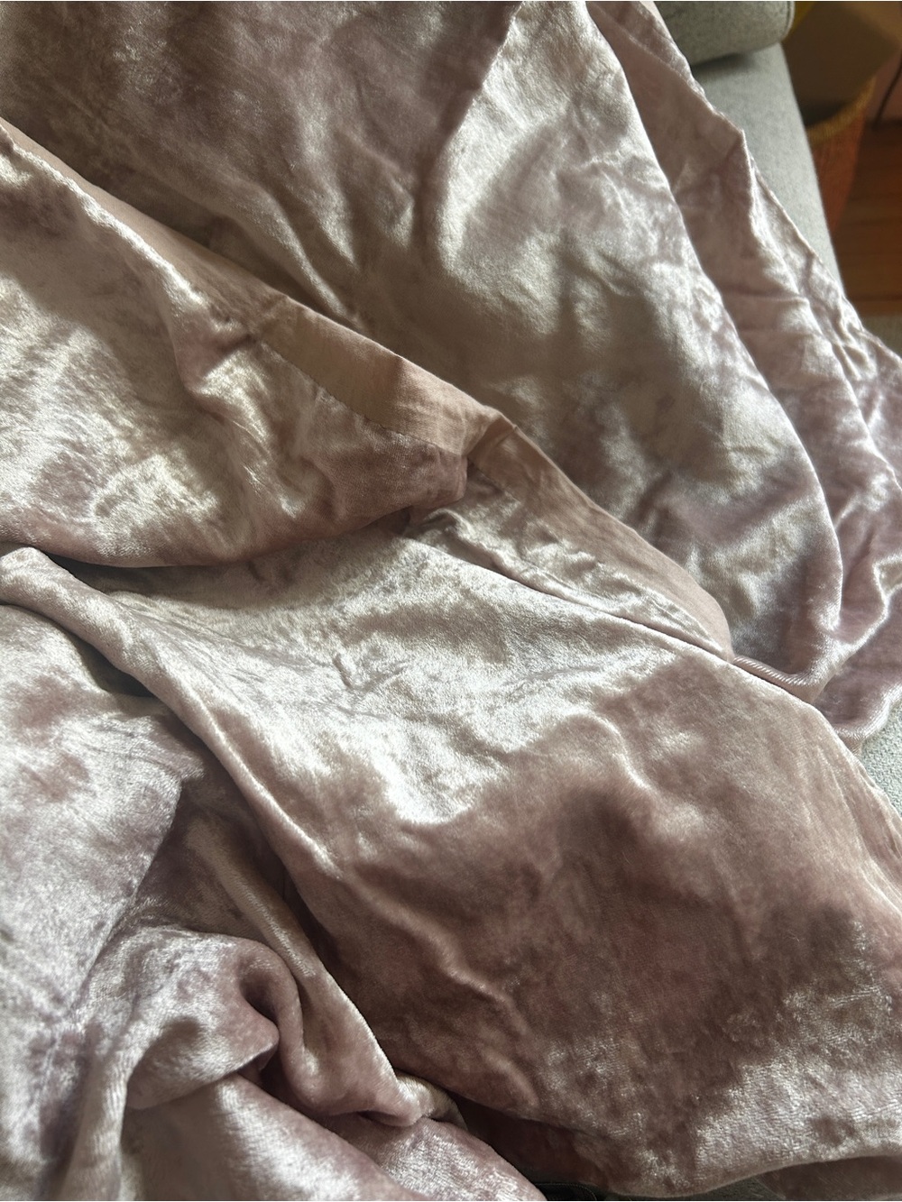 Set of 4 West Elm Velvet Pillow Cases in Dusty Rose Pink